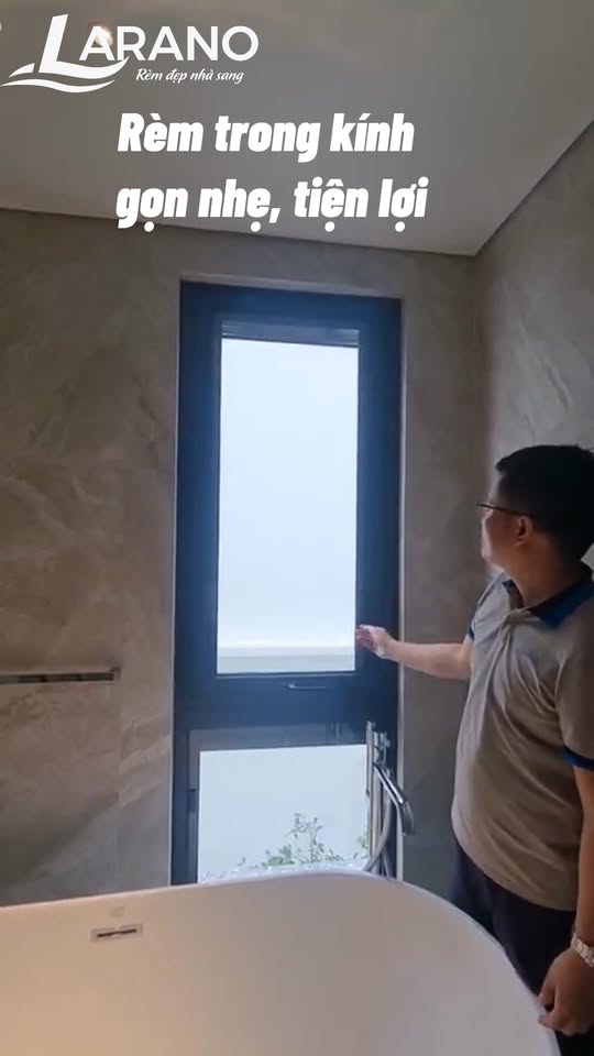 Video rèm trong kính